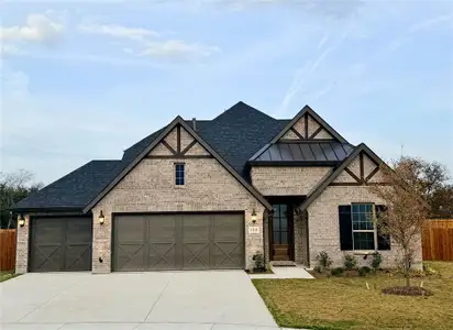 New construction Single-Family house 110 Kenilworth Ln, Greenville, TX 75401 - image