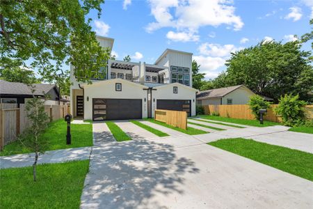 New construction Single-Family house 7210 England St, Houston, TX 77021 - image
