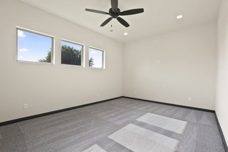 New construction Single-Family house 131 Spring Valley Rd, Paradise, TX 76073 plan The Hunter - image 18