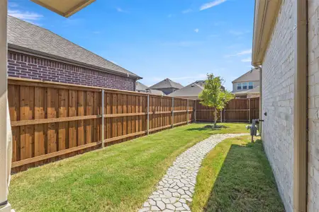 New construction Single-Family house 8611 Craig Mews, Rowlett, TX 75089 plan Courtyard - image