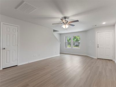 New construction Single-Family house 312 N Orange St, Sweeny, TX 77480 null- photo 2 2