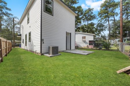 New construction Single-Family house 9996 Elder St, Montgomery, TX 77318 - image