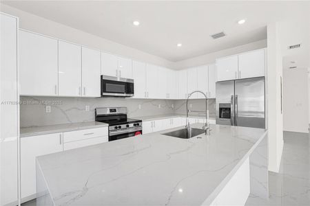 New construction Townhouse house 22516 Sw 124 Ct, Unit A, Miami, FL 33170 null- photo 2 2