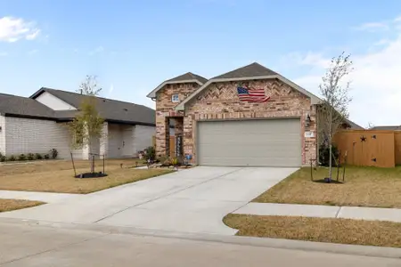 New construction Single-Family house 1217 Red Hills Dr, Iowa Colony, TX 77583 - image