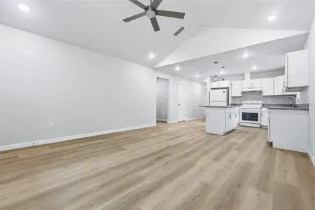 New construction Single-Family house 2014 NE 3rd Pl, Gainesville, FL 32641 - image 14
