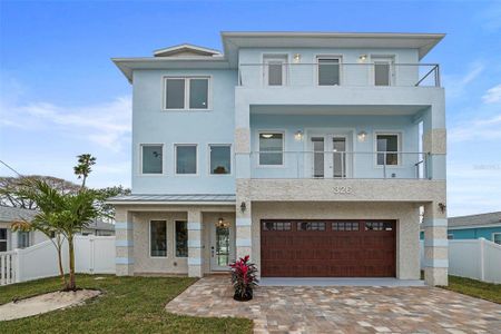 New construction Single-Family house 326 129Th Avenue E, Madeira Beach, FL 33708 - photo 0