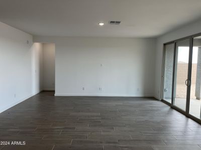 New construction Single-Family house 7699 W Tether Trl, Peoria, AZ 85383 Topaz Homeplan- photo 11 11