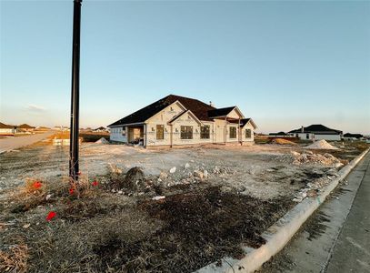 New construction Single-Family house 1304 Red Rock Rd, Hewitt, TX 76643 - image