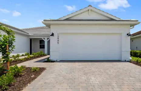 New construction Single-Family house 12445 Dolomite Wy, Alva, FL 33920 plan Ellenwood - image