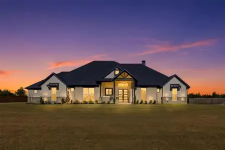New construction Single-Family house 1431 Westgrove Ln, Waxahachie, TX 75165 - image