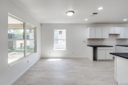 New construction Single-Family house 931 Yucca, San Antonio, TX 78220 null- photo 18 18