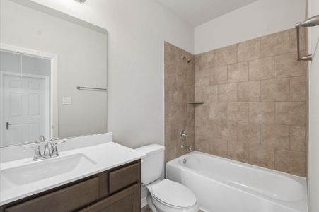 New construction Single-Family house 347 Bay Oaks St, La Porte, TX 77571 - image 8