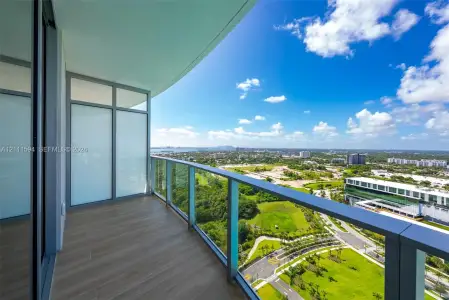 New construction Condo house 2411 Laguna Cir, Unit 2506, North Miami, FL 33181 - image