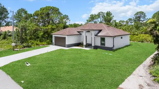 New construction Single-Family house 1033 E Plymouth St E, Lehigh Acres, FL 33974 - image