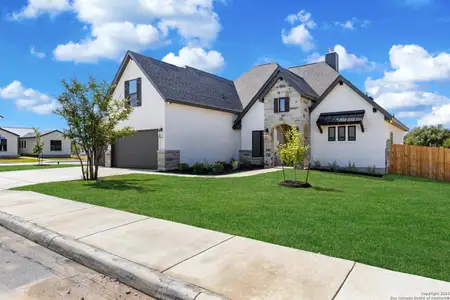 New construction Single-Family house 278 Allen Ave, Castroville, TX 78009 - image