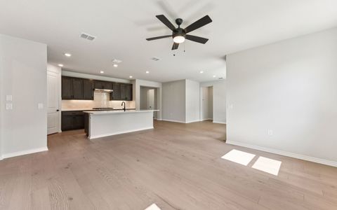 New construction Condo house 127 Antoinette Wy, San Marcos, TX 78666 plan Trevino - image 11