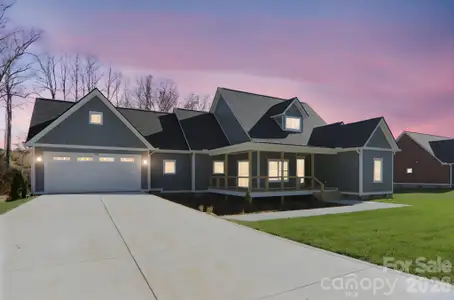 New construction Single-Family house 167 Haywood Crossing Dr, Hendersonville, NC 28791 - image