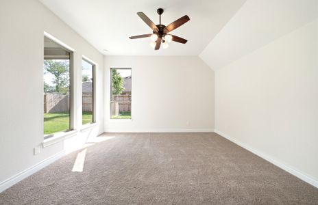 New construction Single-Family house 20927 Medina River Dr, Cypress, TX 77433 plan Plan 2500 - image 12