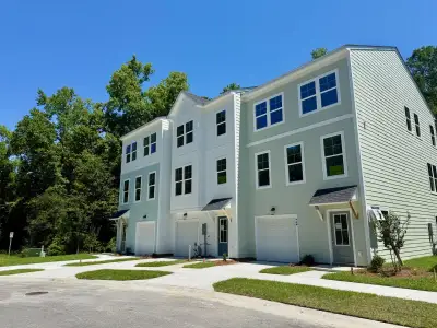 New construction Townhouse house 475 Caledon Ct, Johns Island, SC 29455 - image