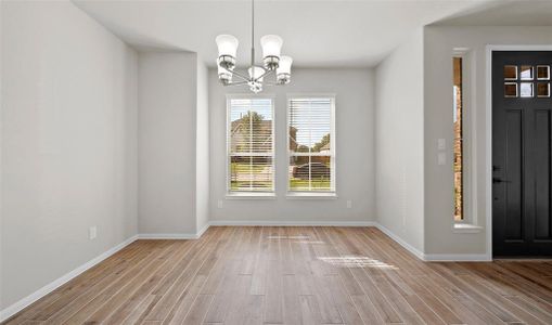 Elegant dining room (*Photo not of actual home and used for illustration purposes only.)