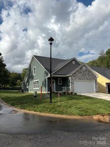New construction Single-Family house 208 Slade Ln, Black Mountain, NC 28711 - image