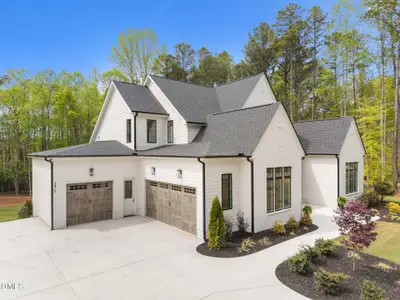 New construction Single-Family house 7417 Summer Tanager Trl, Raleigh, NC 27614 - image