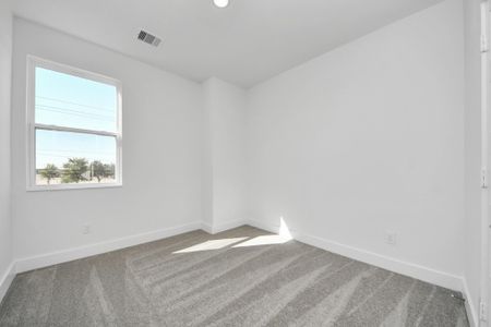 New construction Single-Family house 2210 Diagonal Ln, Houston, TX 77051 - image 11