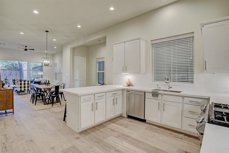 Colonial Heights by City Choice Homes in Katy - photo 15 15