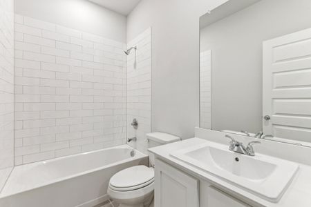 New construction Single-Family house 1098 Dewy Lake Pl, Lavon, TX 75166 plan Wimbledon | Elevon 60's - image 12