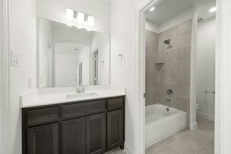 New construction Single-Family house 732 Brozgold Ave, Midlothian, TX 76065 plan Seville Single Story - image 12