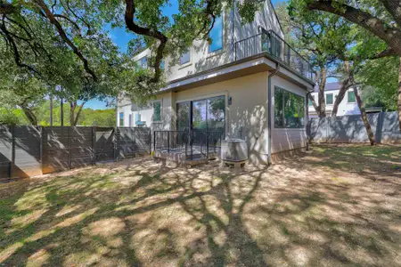 New construction Condo house 3208 Clawson Rd, Unit 4A, Austin, TX 78704 - image