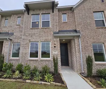 New construction Townhouse house 5720 Lakeview Dr, Watauga, TX 76148 plan Tulane - image