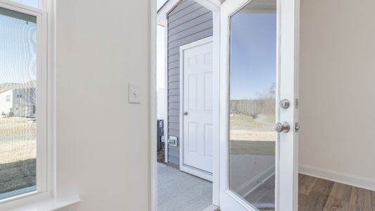 New construction Townhouse house 945 Kensley Grove Ln, Fuquay Varina, NC 27526 plan Litchfield - image 15