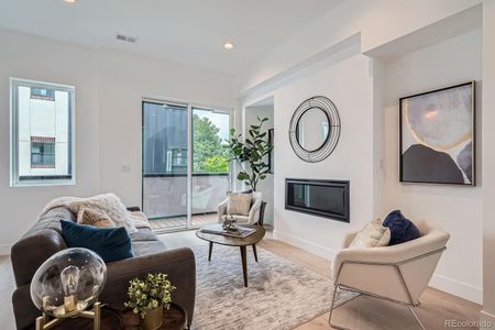 New construction Townhouse house 2124 Applewood Dr, Lakewood, CO 80215 - image 5