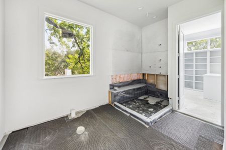 New construction Single-Family house 2205 North Blvd, Houston, TX 77098 - image 15