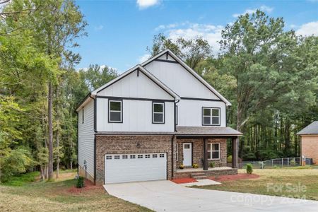 New construction Single-Family house 11601 Cresthill Drive, Mint Hill, NC 28227 - photo 0