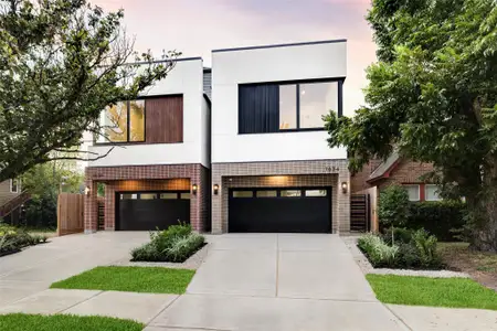 New construction Single-Family house 1634 Castle Ct, Houston, TX 77006 - image
