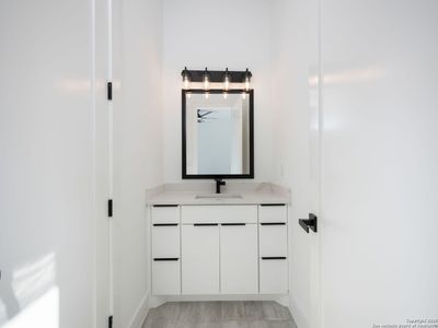 New construction Single-Family house 10907 Nina Rdg, San Antonio, TX 78255 - image 19