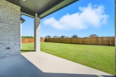 New construction Single-Family house 2711 Fawnwood Ct, Sherman, TX 75092 plan Chesterfield G - image