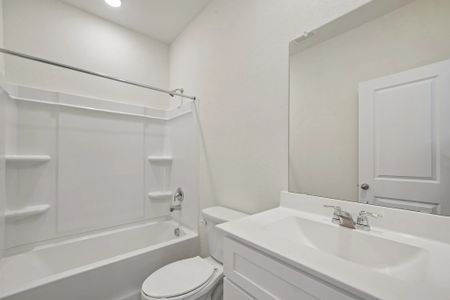 New construction Single-Family house 7629 Desert Viper, San Antonio, TX 78253 plan Odyssey - image 11