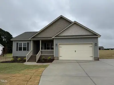 New construction Single-Family house 152 Royal Ave, Selma, NC 27576 null- photo 0