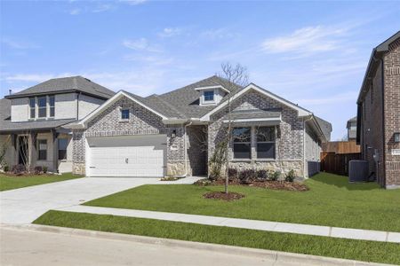 New construction Single-Family house 1910 Bobbin Mill Ln, Forney, TX 75126 Crockett- photo 2 2