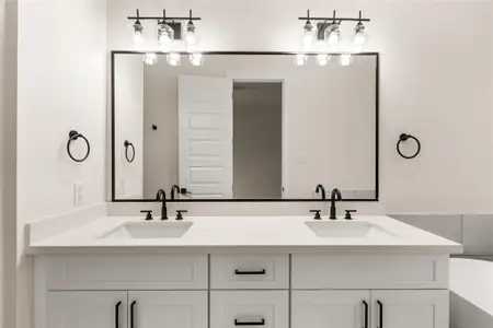 New construction Single-Family house 7117 Goforth St, Houston, TX 77021 - image 13