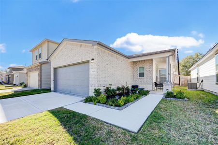 New construction Single-Family house 10654 Cashew Run Lane, Houston, TX 77075 Adams- photo 0