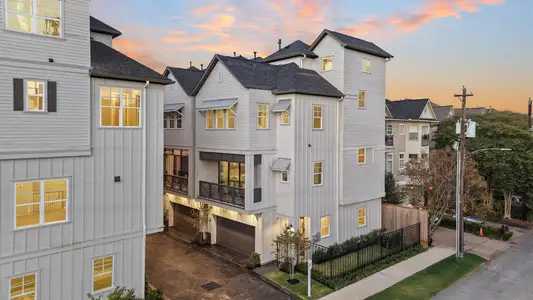 New construction Single-Family house 4026 Blossom St, Houston, TX 77007 - image
