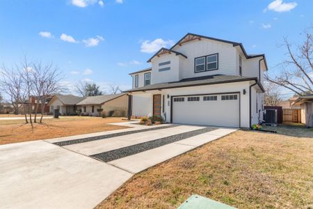 New construction Single-Family house 2307 Lathan Ln, Taylor, TX 76574 - image