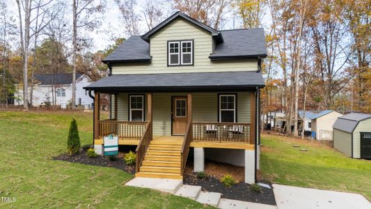 New construction Single-Family house 125 Pawnee Drive, Louisburg, NC 27549 - photo 0 0