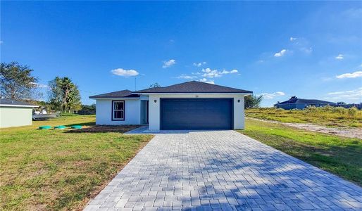 New construction Single-Family house 1 Bahia Circle Loop, Ocala, FL 34472 - photo 0