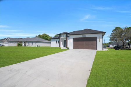 New construction Single-Family house 3606 8Th St Sw, Lehigh Acres, FL 33976 - image