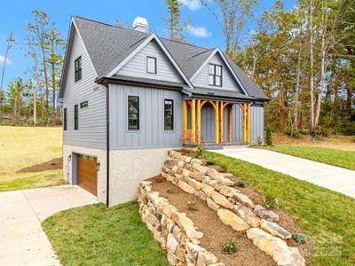 New construction Single-Family house 25 Reta Rd, Fairview, NC 28730 - image